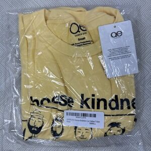 Queer Eye Short Sleeve Graphic Tee Shirt‎ Choose Kindness Mens Small Yellow NWT